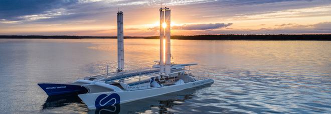 L Energy Observer, catamarano elettrico ad alimentazione ibrida con tecnologia fuell cell di Toyota