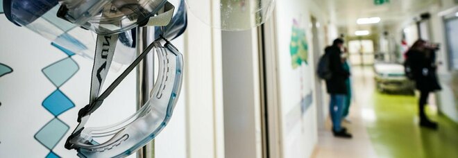 Epatite acuta pediatrica, l'Oms: «Un bimbo morto e 17 trapianti in 12 Paesi del mondo»