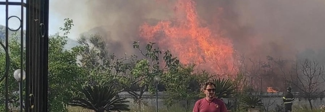Grosso incendio sul Vesuvio: quest'anno l'incubo è in anticipo