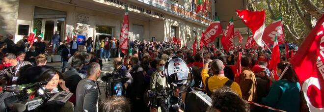 Cgil, dopo l'assalto il sindacato apre tutte le sedi. Sabato manifestazione a Roma