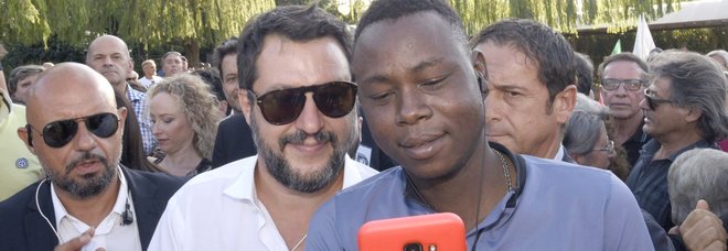 Matteo Salvini, le cipolle e i due scrittori