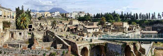 Scavi di Pompei e Vesuvio: boom di turisti dai tempi pre-pandemia