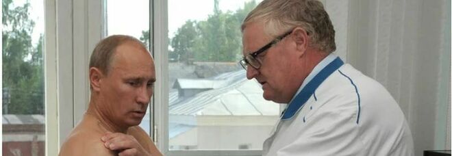 Putin ha un tumore o il Parkinson? I fedelissimi negano, ma i suoi impegni rivelano le condizioni reali