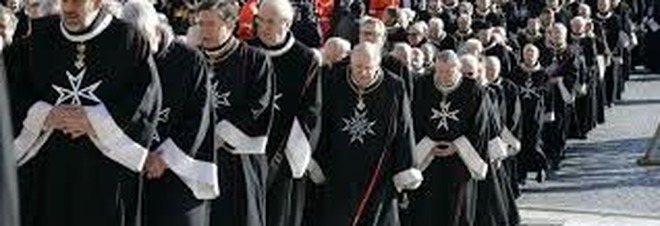 Altre tempeste sui Cavalieri di Malta, tribunale tedesco accusa di falsa testimonianza il Gran Cancelliere