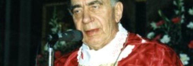 Il vescovo Antonio Riboldi