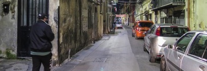 Bombe e omicidi, Napoli polveriera: «La nostra vita in balìa dei clan»
