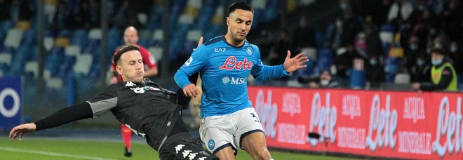 Napoli, anche Ounas in nazionale: va in Algeria per la Coppa d'Africa