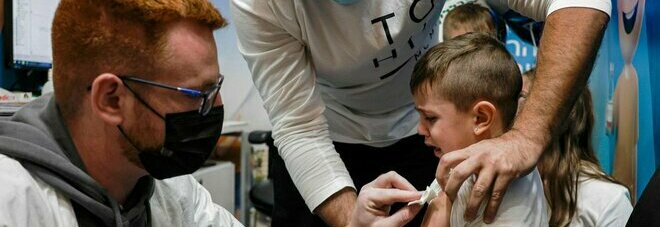 Vaccino ai bambini 5-11 anni. L'Aifa: «I dati non sono pochi, efficacia al 91% e nessun evento avverso»