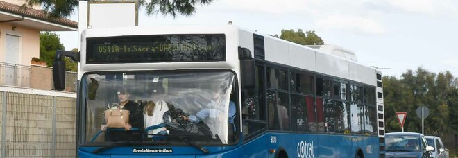 Virus, rintracciato il bengalese positivo sul bus per Sabaudia: «Con lui viaggiavano 7 persone»