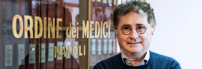 Covid, l'Ordine dei medici di Napoli: quarta dose per il personale sanitario