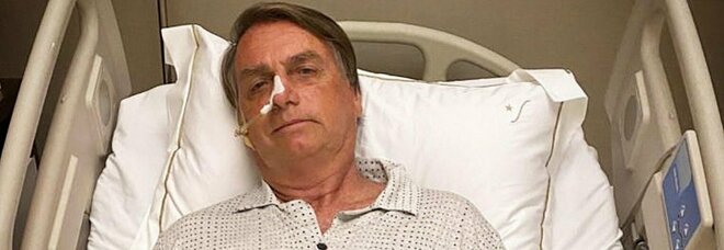 Bolsonaro migliora ma resta in ospedale: «L'operazione non è esclusa»