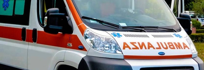 Incidente tra furgone e camion, due morti e due feriti sulla A4 Torino-Milano