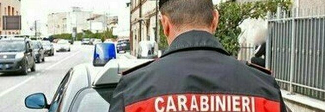 Napoli, blitz dei carabinieri: arresti domiciliari, guida senza patente e parcheggiatori abusivi