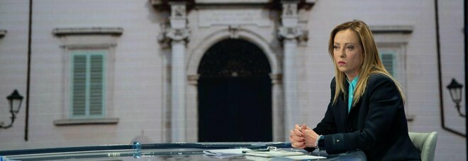 Quirinale, Meloni riunisce Fdi: «Leali a Berlusconi, ma se rinuncia pronti a proporre nomi per convergenze più ampie»