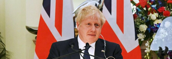 Boris Johnson ancora nella bufera, le denunce choc: «Tre ministri accusati di abusi sessuali, segnalati 56 deputati»