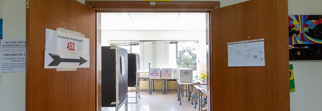 Referendum 2022, flop a Napoli: votano solo otto su cento, urne deserte in periferia