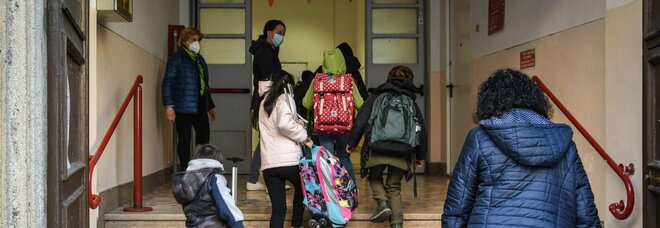 Scuola Roma, Dad in aumento: boom di docenti malati e mancano i supplenti