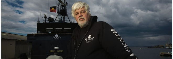 “Watson, il pirata che salva gli oceani”, in anteprima al Teatro Galleria Toledo film sul co-fondatore di Greenpeace
