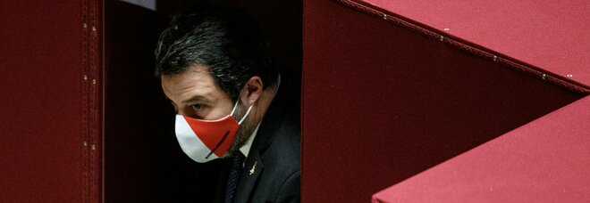 Quirinale, Salvini alza il prezzo: l'ipotesi premier politico