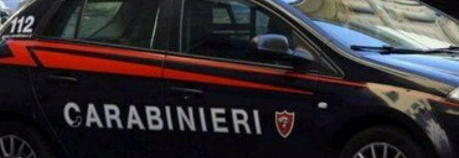 Napoli, arrestato uomo a piazza Mercato: aveva rapinato una 31enne a Savona