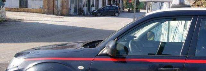 Napoli, colpi di arma da fuoco contro due auto parcheggiate in viale Margherita
