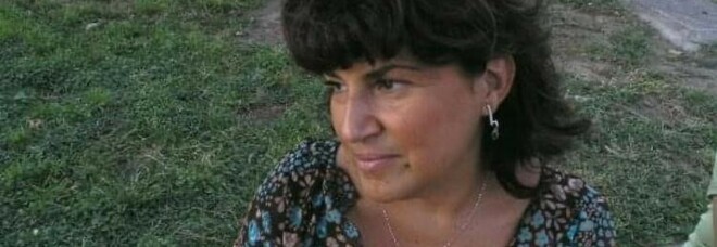 Prof morta a Napoli dopo il vaccino, l'autopsia «assolve» AstraZeneca: stroncata da un infarto intestinale