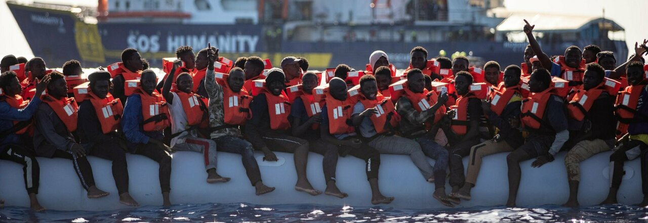 Il rapporto riservato di Frontex: «Profughi spinti a partire dalla presenza delle Ong»