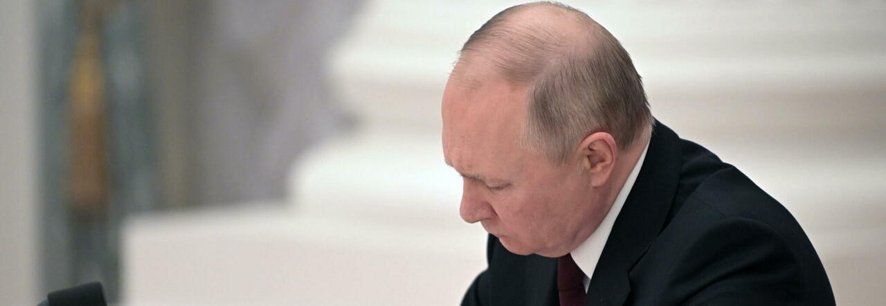 Putin, l'élite militare di Mosca contro lo zar: «Pronti a rovesciarlo se usa l'atomica»