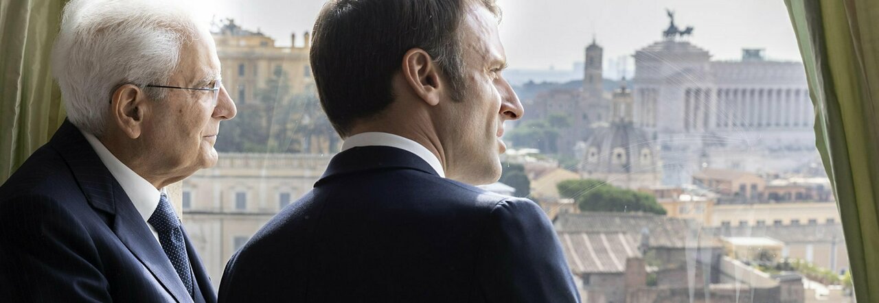 Italia-Francia, torna il dialogo. Mattarella parla con Macron: «Basta scontri tra governi, necessario collaborare»
