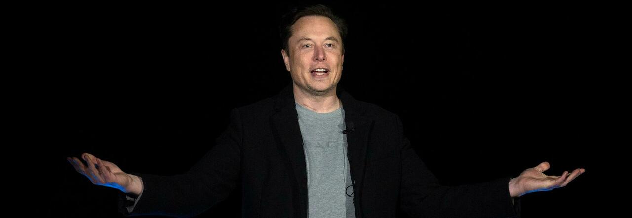 Elon Musk, persi 200 miliardi di dollari di patrimonio in un anno: ecco perché non è più l'uomo più ricco al mondo