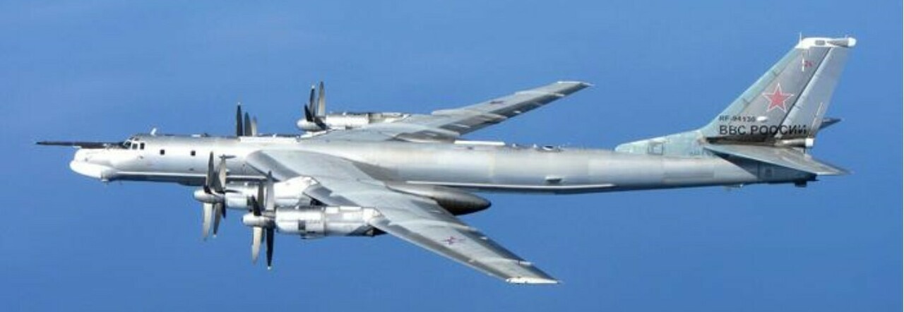 Putin e il super bombardiere Tu-95 degli anni 50 (aggiornato) per lanciare missili su Kiev: ecco perché lo ha usato