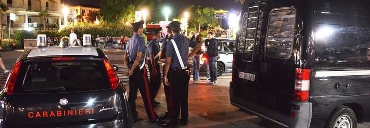Ladispoli, maxi-rissa in piazza fra baby gang: passante colpita al volto finisce in ospedale