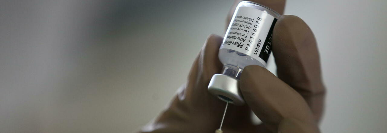 Vaccino, esenzione solo per pochi malati con patologie preesistenti: ecco quali