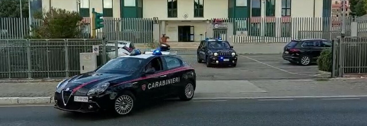 Terracina, gay pestato dal branco: quattro arresti dei carabinieri