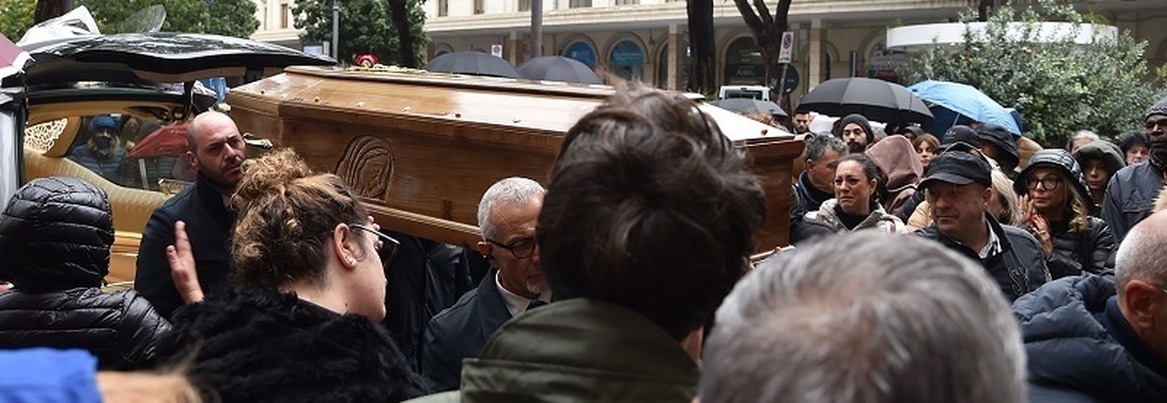 I funerali di Paola Larocca