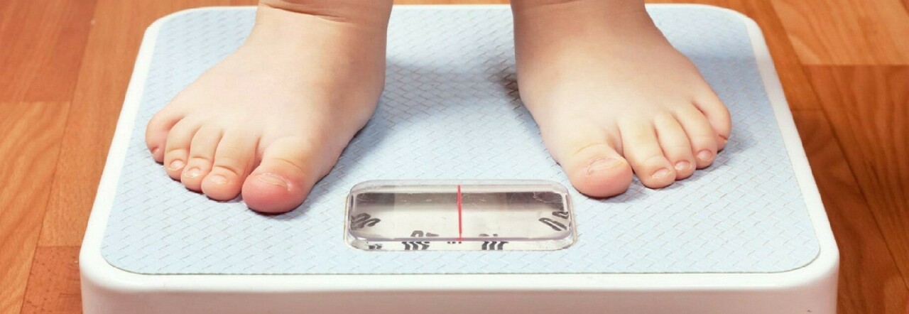 Anoressia e bulimia in forte crescita tra i bambini: oggi èla Giornata del Fiocchetto lilla dedicata ai disturbi dei comportamenti alimentari